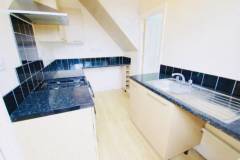 56 Kenilworth-Kitchen 2